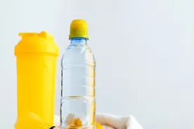 体测鞋、功能饮料、氮泵……“体考神器”搅动家长神经，媒体：切莫病急乱投医图片