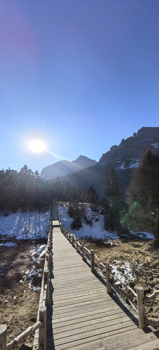 【奔流·浪花】登雷古山，去云端吃火锅