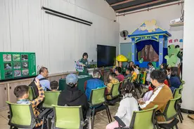 “来自星星的孩子”，今日化身“火烈鸟探险家”图片