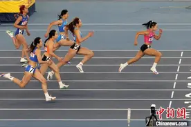 2025年全国室内田径大奖赛南京站开赛图片