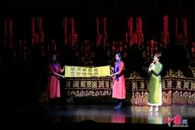 时隔60年乌兰牧骑再进京！北疆草原“赞歌”劲舞燃动北京图片