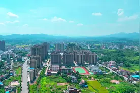 大瑶镇：南川河畔扬帆新发展 花炮小镇执笔写华章图片