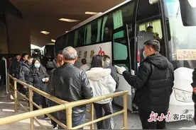 甘肃与周边六省区实现省际包车电子包车牌互信互认图片