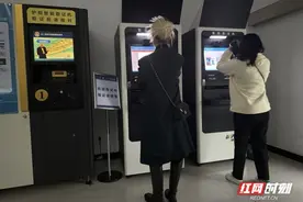 长沙可24小时办理港澳签注 解市民燃眉之急图片