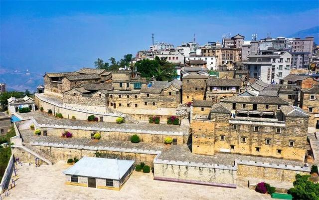 元旦游红河 | 乐作狂欢、烟花瀑布秀，元旦假期也太好玩了吧！