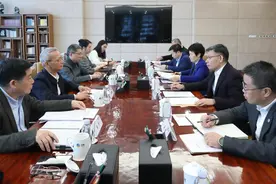 上海交易集团党委书记、董事长余旭峰带队拜访中粮集团图片