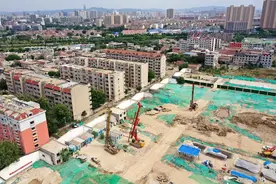 航拍济南天桥区王炉北辛片区改造进程，居民迁走楼房开拆图片