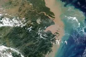 在河风与海风交织处，看见大地的壮阔与坦荡图片