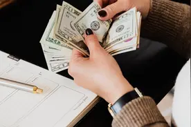 以抖音放心借为例，搞懂资方对接图片