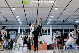 首届“爱度杯”武夷山篮球争霸赛圆满落幕图片