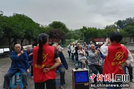 泸州纳溪：敬老院里欢乐多图片