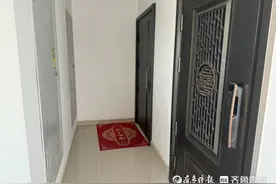 入户门由内开改外开妨碍邻居通行，律师：协商不成可走法律程序图片