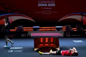 孙颖莎哭了，王楚钦笑了图片