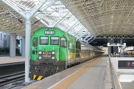 复兴N3B机车在上海南站正式上线！助力长三角铁路运输图片