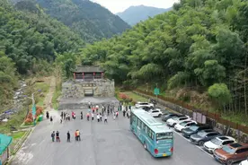 安徽旌德：春日美景引客来图片