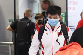 （巴黎奥运会）中国乒乓球队抵达巴黎图片