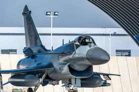 霸气！空军战机飞行训练大片来袭图片