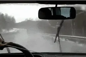 春日多雨，别忽视这个行车安全细节图片