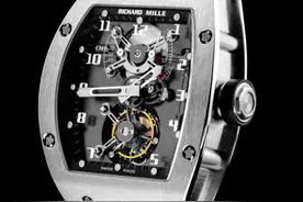 跳出“标准”，RICHARD MILLE的材质哲学图片