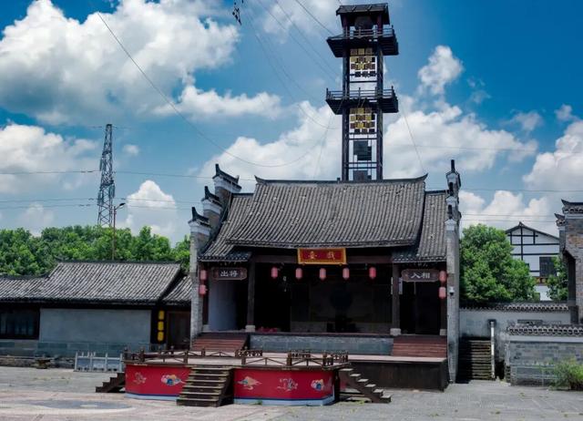 动动手指，为赣超点赞！“赣超宣传季·点赞赢门票”助你实现龙虎山免票游！