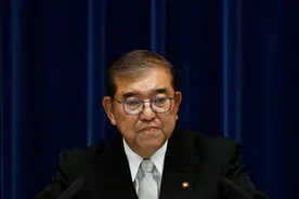 “商品券”丑闻未平息，日本自民党说不启动调查图片