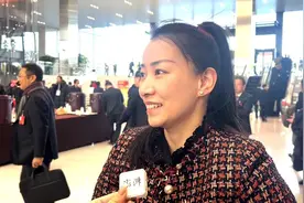 两会之声｜金晶代表：分级分类推进爬楼机“进楼”视频封面