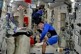 干劲儿十足！一起“打卡”中国空间站周记 太空生活忙碌而充实图片
