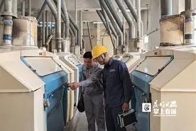 老字号月饼用“新”电！云南电网昆明供电局上门服务保供电图片