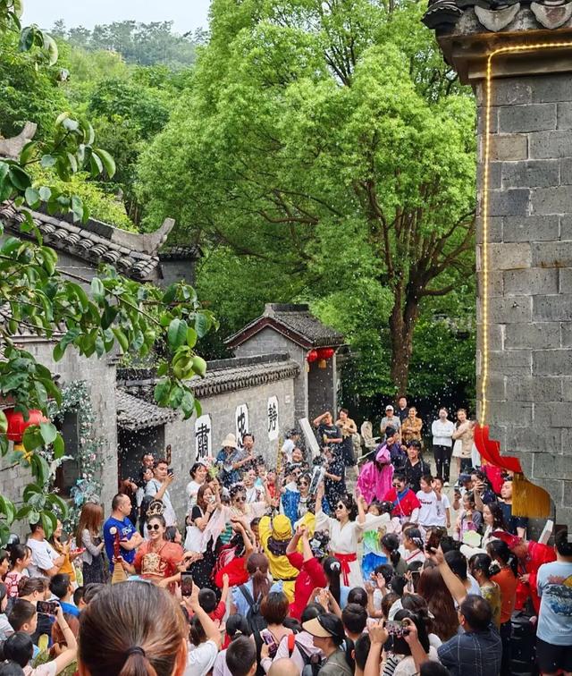 首日37万人！江宁热热热！