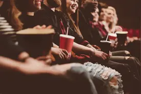 10部国产片鏖战国庆档，哪些上市公司在淘金？图片