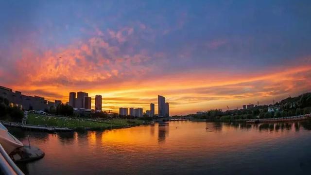 北京最美落日新地标