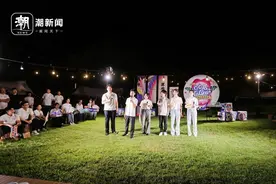 “上新了，00后talker”毕业大戏  “言”值爆表图片