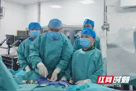 7旬老人房颤反复伴消化道出血，长沙市第一医院手术团队“一站式”解除图片