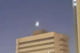 新疆夜空不明飞行物是什么？揭秘来了图片