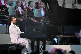 郎朗携手林大叶、石倚洁，“神级”阵容在沪上演新年音乐会，还有神秘嘉宾图片