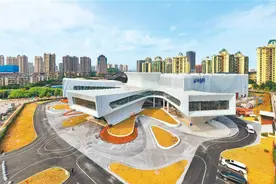 “造梦工厂”缔造新场景 自动驾驶领跑新赛道图片