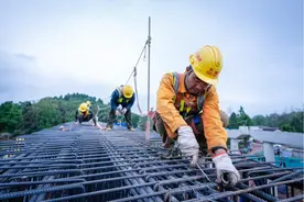 守初心 强“四力” 助发展丨双向八车道、时速120公里 成渝高速扩容项目资阳段全面开工图片