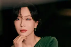 对话陈数：不自诩“精英女性”  一直在走出舒适区 | 封面人物图片