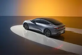 购车补贴+停车免费+充电3折！山东省新能源车利好政策指南来了图片