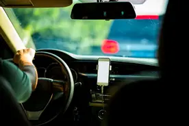给网约车“除臭”，除了拉黑，我们还能做什么？图片