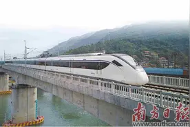 广清城际铁路北延线今日开通图片