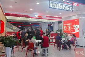 拉动消费超6亿元 宜宾今年以旧换新申报超10万笔图片