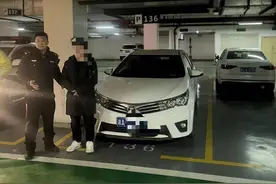 男子开车载孕妻遭多次恶意别停，望城交警：已传唤到案图片