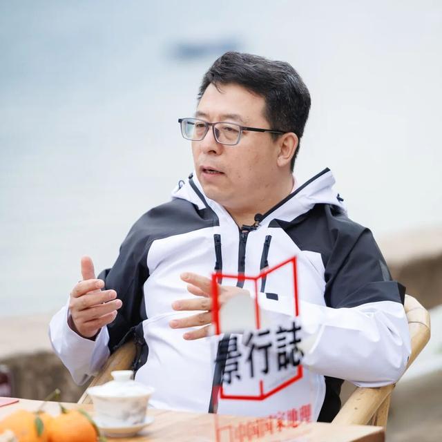 巫峡红透时，才懂中国秋天的壮阔