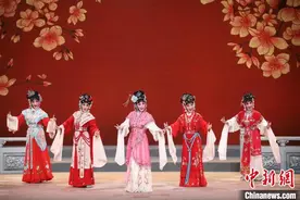 北京戏曲艺术职业学院艺术传承教学成果展演呈现“艺路繁花”图片