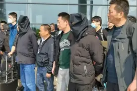 “黄牛”竟用假行驶证“代扣分”，上海警方破获近年来最大“买分卖分”案图片