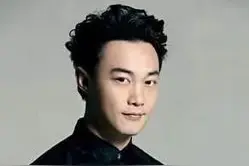 【每日听首粤语歌】Eason这首小众但耐听的粤语歌，音色太悦耳！图片