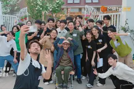 张颂文秀粤语rap 网友：可以开演唱会了图片