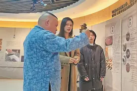 在这里追寻历史图片