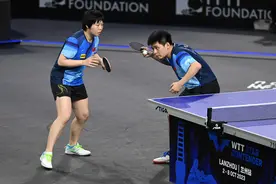 “动漫组合”林诗栋/蒯曼夺得乒乓球全锦赛混双冠军图片